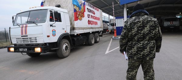 13th humanitarian aid convoy arrives in Ukraine's south-east 13th humanitarian aid convoy arrives in Ukraine's south-east - Sputnik International