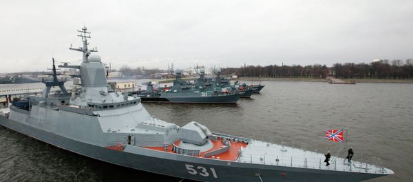 Naval ships in Kronshtadt port prepared for voyage - Sputnik International
