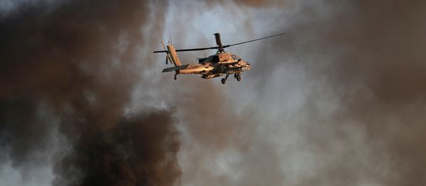 Apache helicopter - Sputnik International