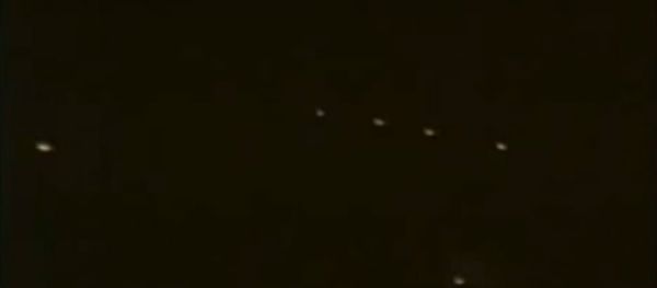 The original Phoenix Lights from March 1997 - Sputnik International