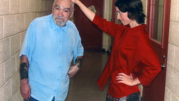 Charles Manson and Afton Elaine Burton - Sputnik International