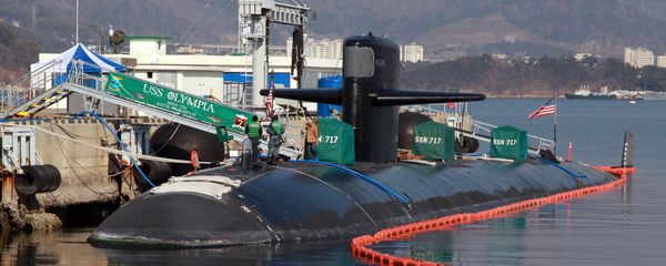 This picture taken on February 2, 2015 shows US submarine USS Olympia (SSN-717) mooring at a South Korean naval base in Changwon This picture taken on February 2, 2015 shows US submarine USS Olympia (SSN-717) mooring at a South Korean naval base in Changwon - Sputnik International