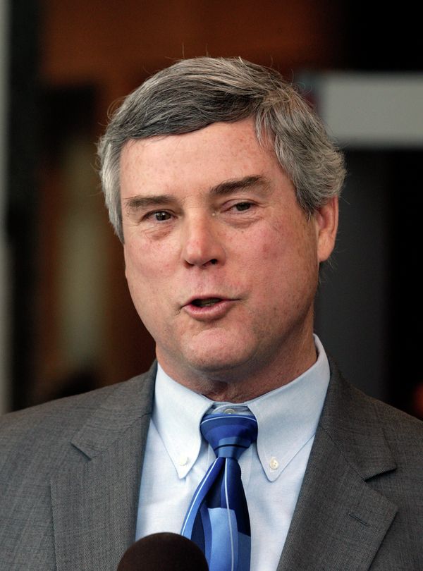 St. Louis County Prosecuting Attorney Bob McCulloch speaks in St. Louis. A Feb. 20, 2015 law school lecture McCulloch is drawing criticism from some Saint Louis University students and professors who object to his handling of the fatal Ferguson police shooting investigation. St. Louis County Prosecuting Attorney Bob McCulloch speaks in St. Louis. A Feb. 20, 2015 law school lecture McCulloch is drawing criticism from some Saint Louis University students and professors who object to his handling of the fatal Ferguson police shooting investigation. - Sputnik International