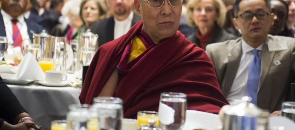The Dalai Lama attending the National Prayer Breakfast in Washington, DC, February 5, 2015 - Sputnik International