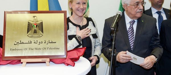 Mahmoud Abbas gives a speech during the inauguration of the Embassy of The State Of Palestine in central Stockholm, Sweden, Tuesday, Feb. 10, 2015 Mahmoud Abbas gives a speech during the inauguration of the Embassy of The State Of Palestine in central Stockholm, Sweden, Tuesday, Feb. 10, 2015 - Sputnik International