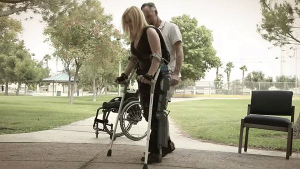 The exoskeleton, the Rewalk, is used to allow the paralyzed to walk The exoskeleton, the Rewalk, is used to allow the paralyzed to walk - Sputnik International