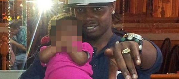 Peter Liang, the NYPD officer who shot and killed 28-year-old Akai Gurley while he was standing in the stairwell of his Brooklyn housing project, will face criminal charges. Peter Liang, the NYPD officer who shot and killed 28-year-old Akai Gurley while he was standing in the stairwell of his Brooklyn housing project, will face criminal charges. - Sputnik International
