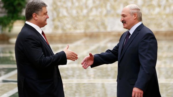 Petro Poroshenko and Alexander Lukashenko Petro Poroshenko and Alexander Lukashenko - Sputnik International