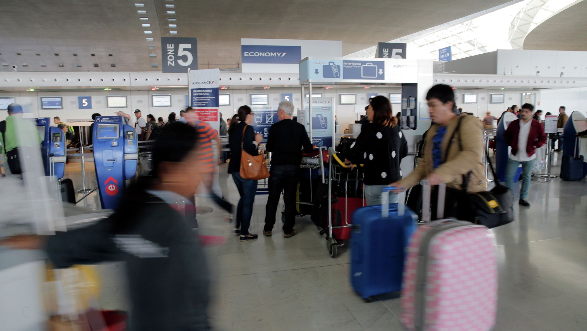 Charles de Gaulle airport Charles de Gaulle airport - Sputnik International, 1920, 03.06.2021