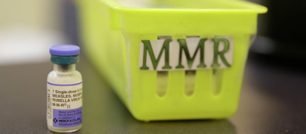 A measles vaccine is shown on a countertop at the Tamalpais Pediatrics clinic Friday, Feb. 6, 2015, in Greenbrae, Calif. - Sputnik International