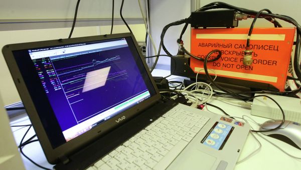 Interstate Aviation Committee specialists reveal details of Kaczynski plane cockpit voice recorders deciphering process - Sputnik International