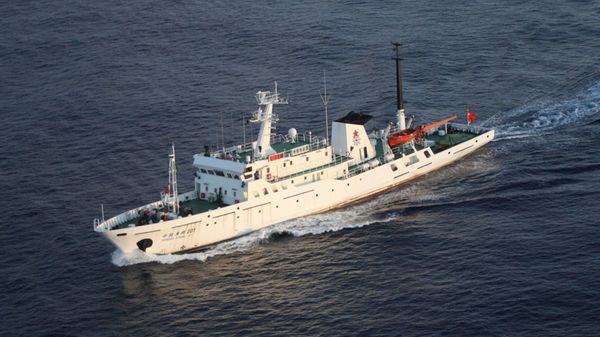 In this photo released by Japan Maritime Safety Agency, a Chinese vessel sails in waters off the disputed islands known as Senkaku in Japan and Diaoyu in China in the East China Sea Wednesday, Aug. 24, 2011 - Sputnik International