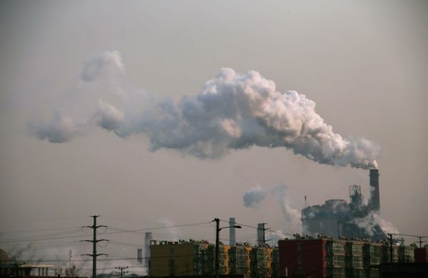 Hazy Sights of China Covered in Smog - Sputnik International