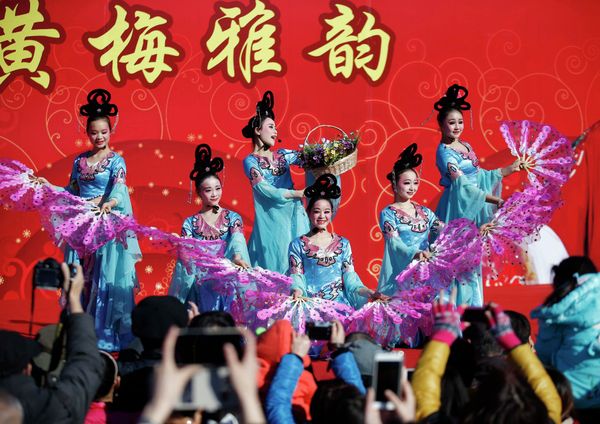 A Warm Welcome to the Blue Sheep: World Celebrates Chinese New Year 2015 - Sputnik International