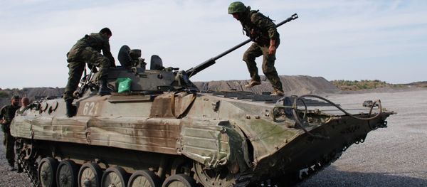 Self-defense fighters of the Donetsk People's Republic (DPR) in the Starobeshevsky District of the Rostov Region Self-defense fighters of the Donetsk People's Republic (DPR) in the Starobeshevsky District of the Rostov Region - Sputnik International