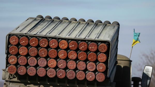 A Grad multiple rocket launcher system of the Ukrainian armed forces is seen near Artemivsk, eastern Ukraine A Grad multiple rocket launcher system of the Ukrainian armed forces is seen near Artemivsk, eastern Ukraine - Sputnik International