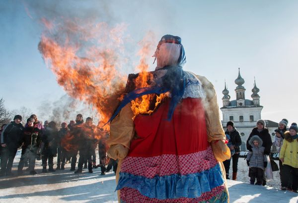 Welcoming Spring in Russian Way: Traditions of Slavic Pancakes Festival - Sputnik International