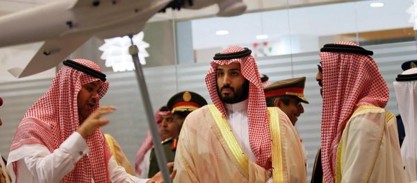 Then Saudi Defence Minister, Prince Mohammad bin Salman (C), visits the International Defence Exhibition and Conference (IDEX) in Abu Dhabi February 22, 2015. Then Saudi Defence Minister, Prince Mohammad bin Salman (C), visits the International Defence Exhibition and Conference (IDEX) in Abu Dhabi February 22, 2015. - Sputnik International