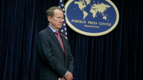 US Assistant Secretary of State for International Narcotics and Law Enforcement Affairs, William Brownfield listens during a briefing at the Foreign Press Center February 24, 2015 in Washington, DC - Sputnik International