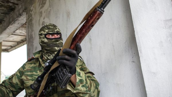 Hector Arroyo, one of the eight Spaniards arrested Friday morning on suspicion of involvement in the military conflict in Ukraine, said Spain does not have a neutral stance in the Ukrainian conflict - Sputnik International