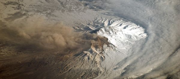 Shiveluch, one of Kamchatka’s most active volcanoes Shiveluch, one of Kamchatka’s most active volcanoes - Sputnik International