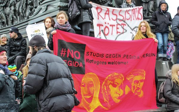 Antiracism Demo in Dresden Antiracism Demo in Dresden - Sputnik International
