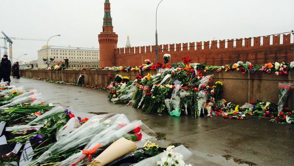 Flowers at a murder scene of politician Boris Nemtsov Flowers at a murder scene of politician Boris Nemtsov - Sputnik International