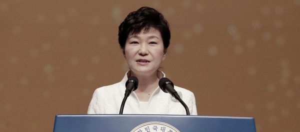 South Korean President Park Geun-hye speaks during a ceremony celebrating the 96th anniversary of Independence Movement Day, which commemorates the country's declaration of independence from Japanese colonization, in Seoul March 1, 2015 - Sputnik International