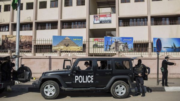 Egyptian police officers - Sputnik International