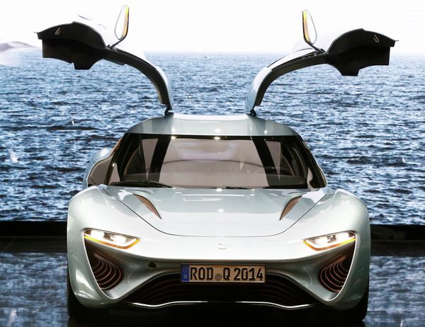 Pedal to the Metal: Geneva International Motor Show 2015 - Sputnik International
