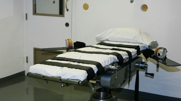 A lawsuit filed on behalf of 21 Oklahoma death row inmates on Wednesday, June 25, 2014, seeks to halt any attempt to execute them using the state's current lethal injection protocols, which it claims presents a risk of severe pain and suffering. - Sputnik International