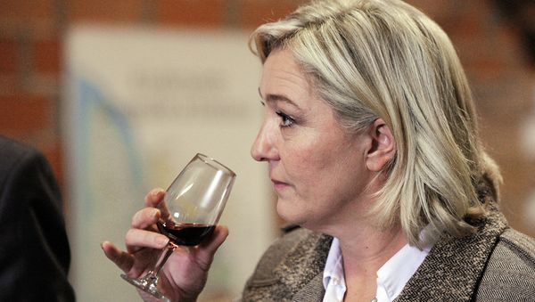 Marine Le Pen, the leader of the French party Front National refused to have a drink or two or to discuss France's political matters with Madonna, the American pop singer. Marine Le Pen, the leader of the French party Front National refused to have a drink or two or to discuss France's political matters with Madonna, the American pop singer. - Sputnik International
