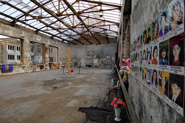 In Beslan School No 1 - Sputnik International