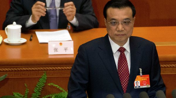 Chinese Premier Li Keqiang delivers the work report during the opening session of the National People's Congress at the Great Hall of the People in Beijing, Thursday, March 5, 2015 - Sputnik International