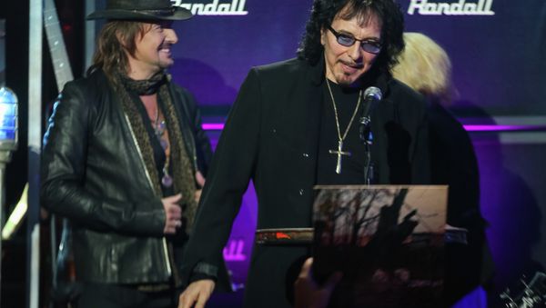 Guitarist Tony Iommi of Black Sabbath - Sputnik International