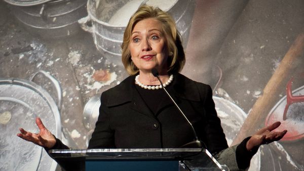Hillary Rodham Clinton, former US Secretary of State, speaks during her keynote remarks at the Global Alliance for Clean Cookstoves summit - Sputnik International