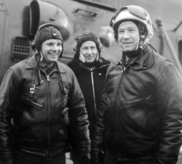 Mystery Plane, Weather Anomaly... Who or What Killed Yuri Gagarin? Mystery Plane, Weather Anomaly... Who or What Killed Yuri Gagarin? - Sputnik International
