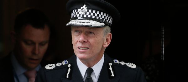 Commissioner Hogan-Howe believes that every home should be outfitted with CCTV Commissioner Hogan-Howe believes that every home should be outfitted with CCTV - Sputnik International