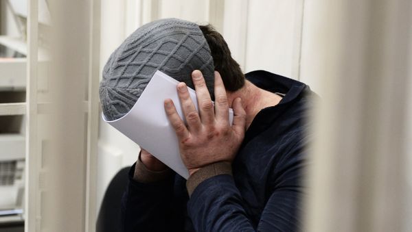A suspect in the murder of politician Boris Nemtsov at the Basmanny Court's session in Moscow A suspect in the murder of politician Boris Nemtsov at the Basmanny Court's session in Moscow - Sputnik International