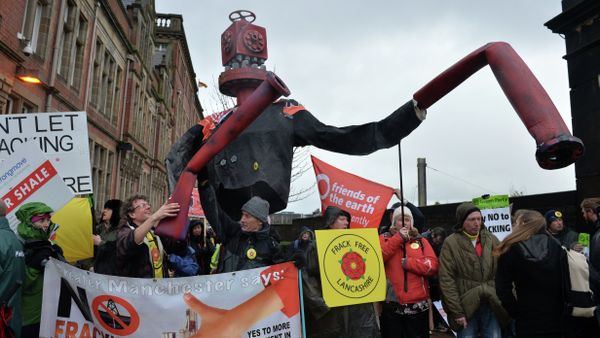 Mr Frackhead a giant puppet representing the global fracking industry, is seen at an anti-fracking protest in Preston, north west England, on January 28, 2015 Mr Frackhead a giant puppet representing the global fracking industry, is seen at an anti-fracking protest in Preston, north west England, on January 28, 2015 - Sputnik International