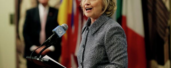 Hillary Rodham Clinton answers questions at a news conference at the United Nations. Hillary Rodham Clinton answers questions at a news conference at the United Nations. - Sputnik International