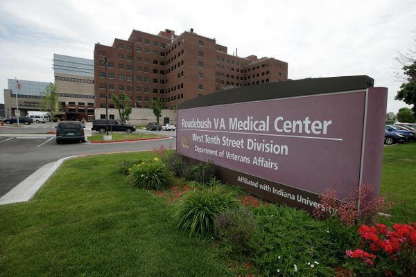 An audit of VA hospitals and clinics nationwide has found that nearly 275 Indiana patients are still waiting for initial appointments at facilities in Indianapolis and northern Indiana 90 days or more after requesting them.  - Sputnik International