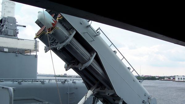 Tomahawk Missile launcher - Sputnik International