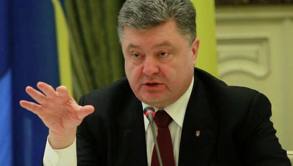 The head of eastern Ukraine's breakaway republics asks why Ukraine's president is talking about the delivery of weapons from a dozen countries in Europe while publically proclaiming his commitment to peace. The head of eastern Ukraine's breakaway republics asks why Ukraine's president is talking about the delivery of weapons from a dozen countries in Europe while publically proclaiming his commitment to peace. - Sputnik International