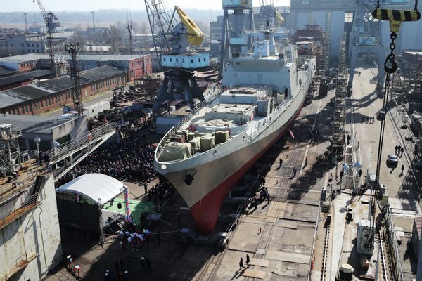 Launch of Admiral Grigorovich frigate into water Launch of Admiral Grigorovich frigate into water - Sputnik International