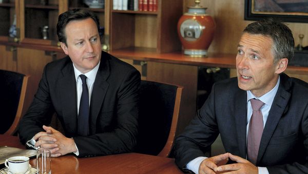 British Prime Minister David Cameron (L) listens to his Norwegian counterpart Jens Stoltenberg British Prime Minister David Cameron (L) listens to his Norwegian counterpart Jens Stoltenberg - Sputnik International