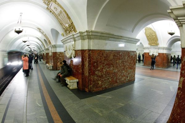 Krasnopresnenskaya station of the Moscow metro network's Circle Line Krasnopresnenskaya station of the Moscow metro network's Circle Line - Sputnik International