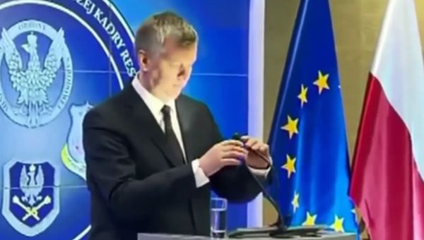 Polish Defense Minister - Sputnik International