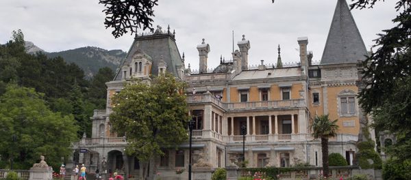 Massandra Palace in Crimea Massandra Palace in Crimea - Sputnik International