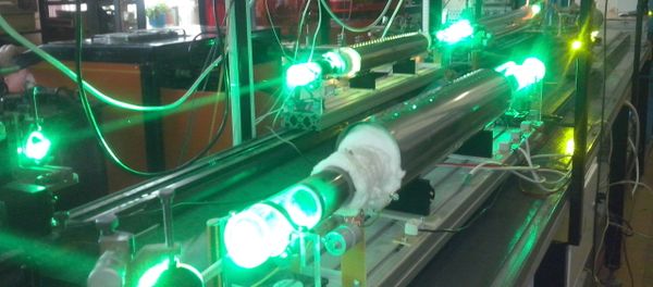 Scientists at Russia's Tomsk State University (TSU) created a unique surgical laser designed to cut bones and biological tissue Scientists at Russia's Tomsk State University (TSU) created a unique surgical laser designed to cut bones and biological tissue - Sputnik International